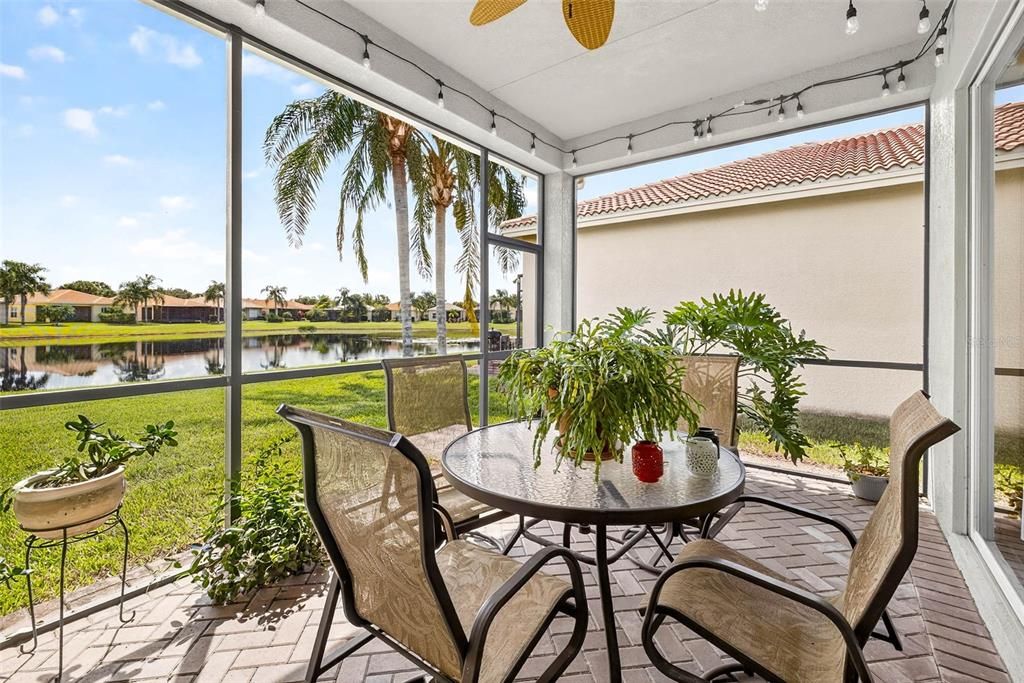 待售: $400,000 (2 贝兹, 2 浴室, 1954 平方英尺)