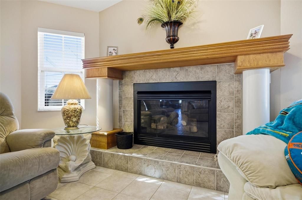 For Sale: $780,000 (3 beds, 2 baths, 2342 Square Feet)