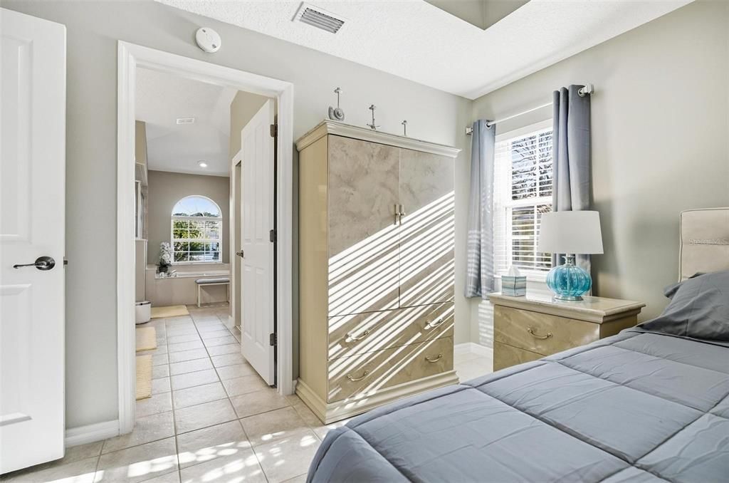 For Sale: $780,000 (3 beds, 2 baths, 2342 Square Feet)