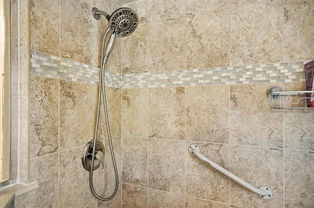 For Sale: $780,000 (3 beds, 2 baths, 2342 Square Feet)