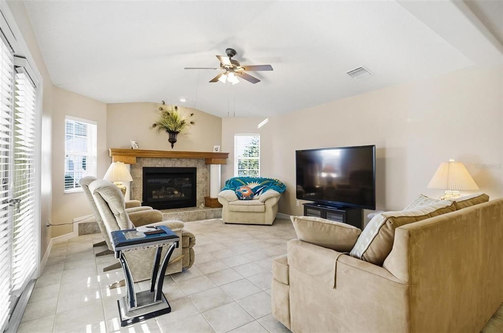 For Sale: $780,000 (3 beds, 2 baths, 2342 Square Feet)