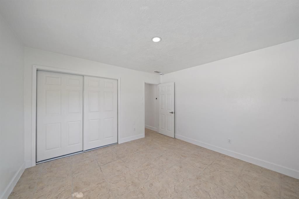 En Venta: $425,000 (3 camas, 2 baños, 1423 Pies cuadrados)