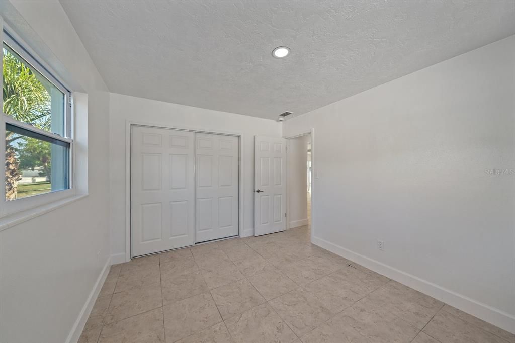 En Venta: $425,000 (3 camas, 2 baños, 1423 Pies cuadrados)