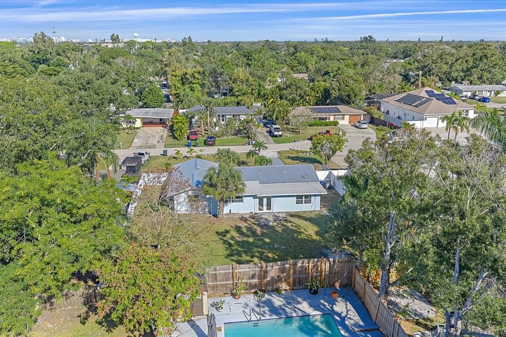 En Venta: $425,000 (3 camas, 2 baños, 1423 Pies cuadrados)