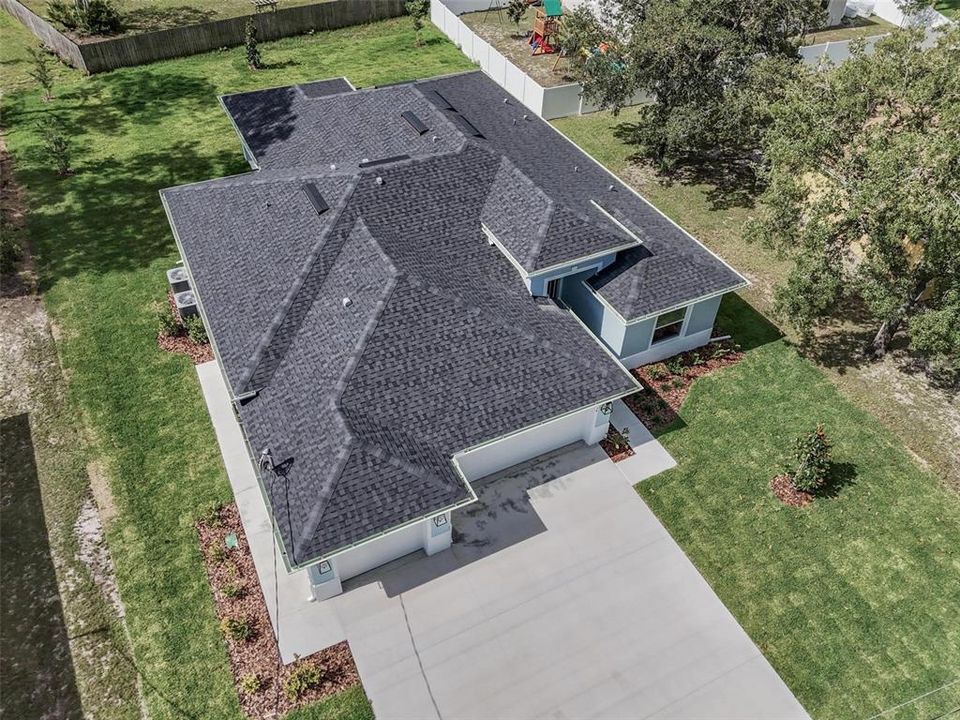 Activo con contrato: $519,900 (4 camas, 3 baños, 2450 Pies cuadrados)