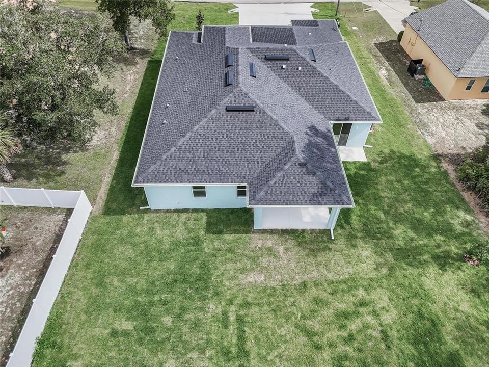 Activo con contrato: $519,900 (4 camas, 3 baños, 2450 Pies cuadrados)