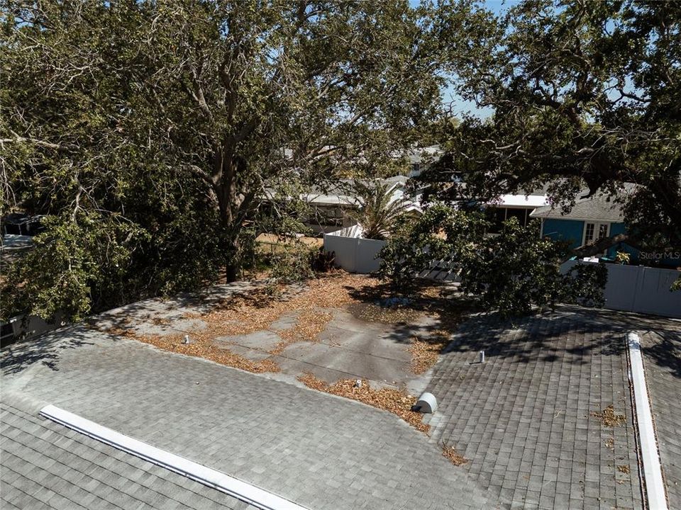 For Sale: $310,000 (3 beds, 2 baths, 1424 Square Feet)