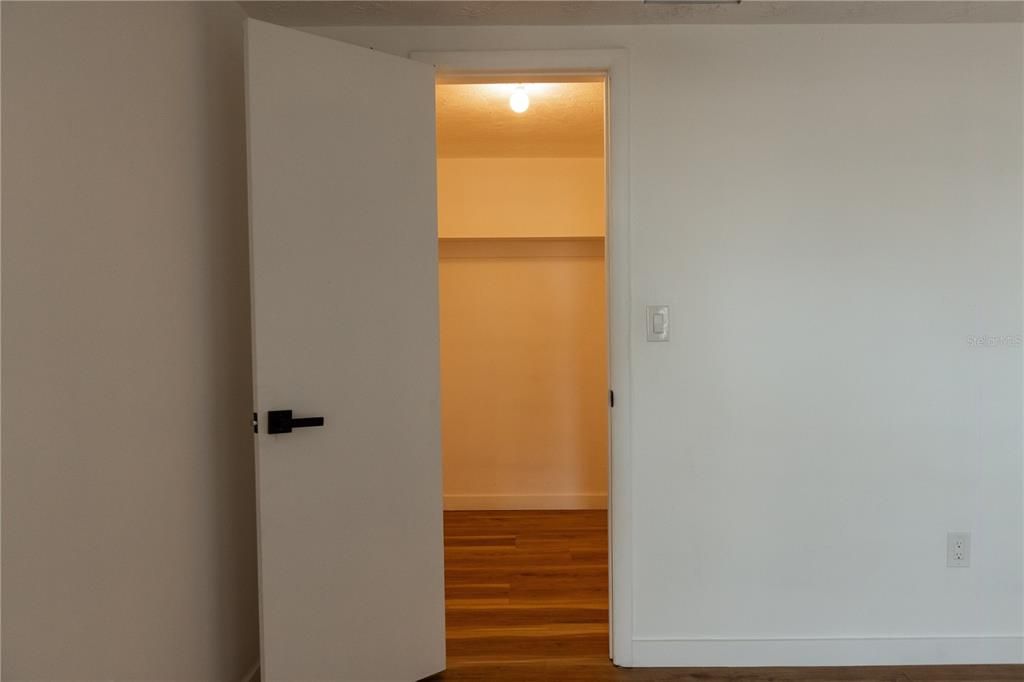 For Sale: $310,000 (3 beds, 2 baths, 1424 Square Feet)