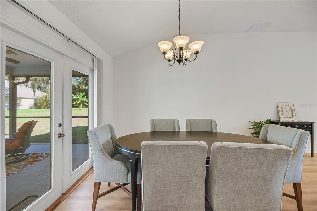 En Venta: $324,999 (3 camas, 2 baños, 1444 Pies cuadrados)