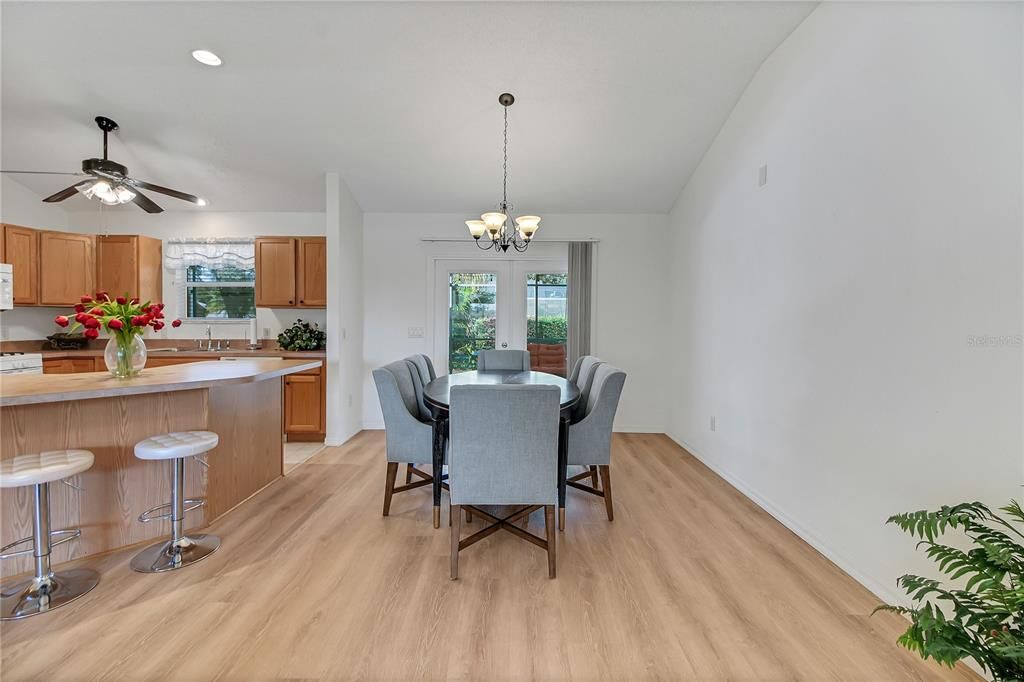 En Venta: $324,999 (3 camas, 2 baños, 1444 Pies cuadrados)