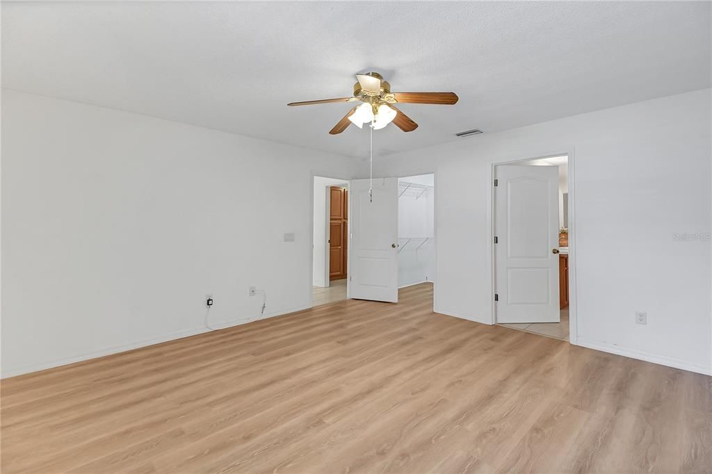 En Venta: $324,999 (3 camas, 2 baños, 1444 Pies cuadrados)