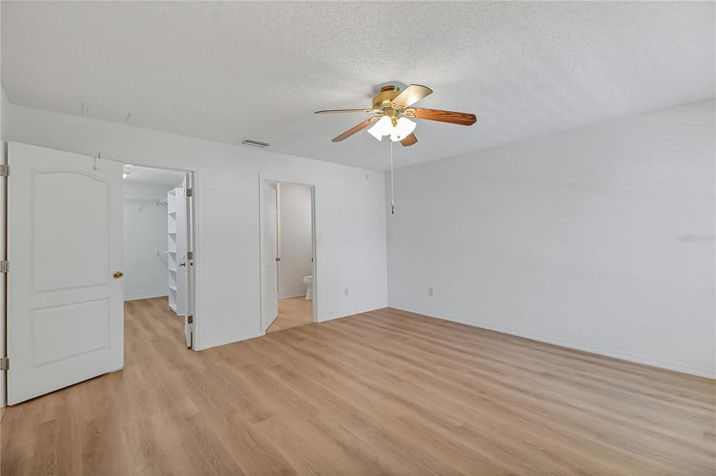 En Venta: $324,999 (3 camas, 2 baños, 1444 Pies cuadrados)