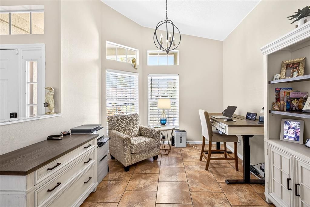 En Venta: $345,000 (3 camas, 2 baños, 1583 Pies cuadrados)