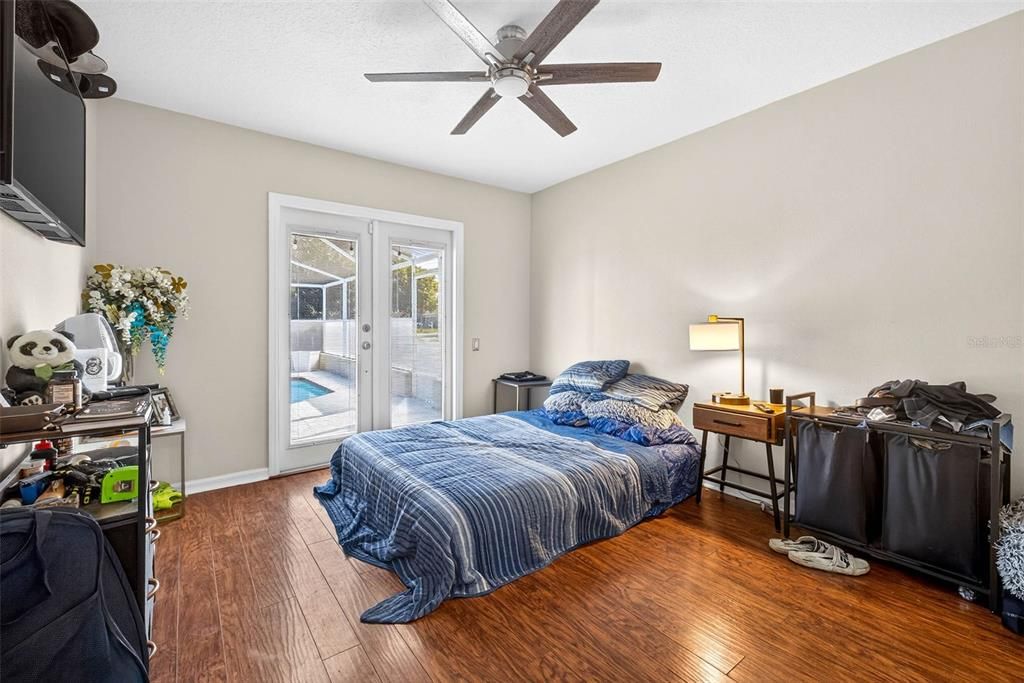 En Venta: $345,000 (3 camas, 2 baños, 1583 Pies cuadrados)