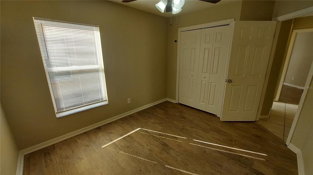 For Sale: $299,900 (3 beds, 2 baths, 1497 Square Feet)