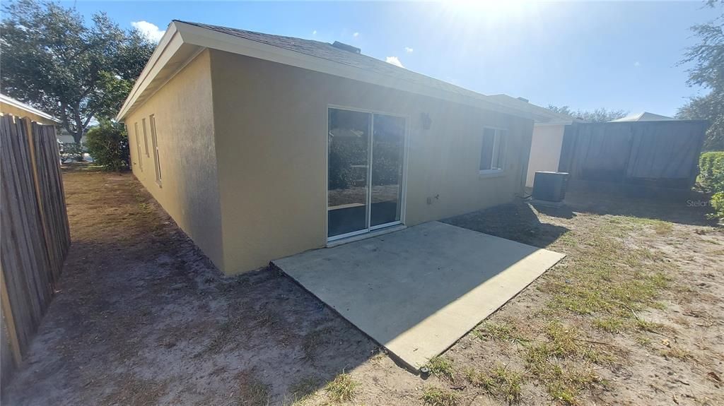 For Sale: $299,900 (3 beds, 2 baths, 1497 Square Feet)