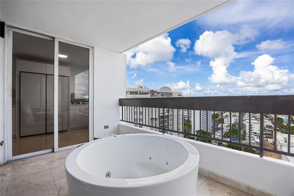 出租: $3,800 (3 贝兹, 2 浴室, 1549 平方英尺)