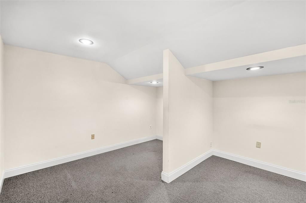 For Sale: $350,000 (0 beds, 0 baths, 2467 Square Feet)