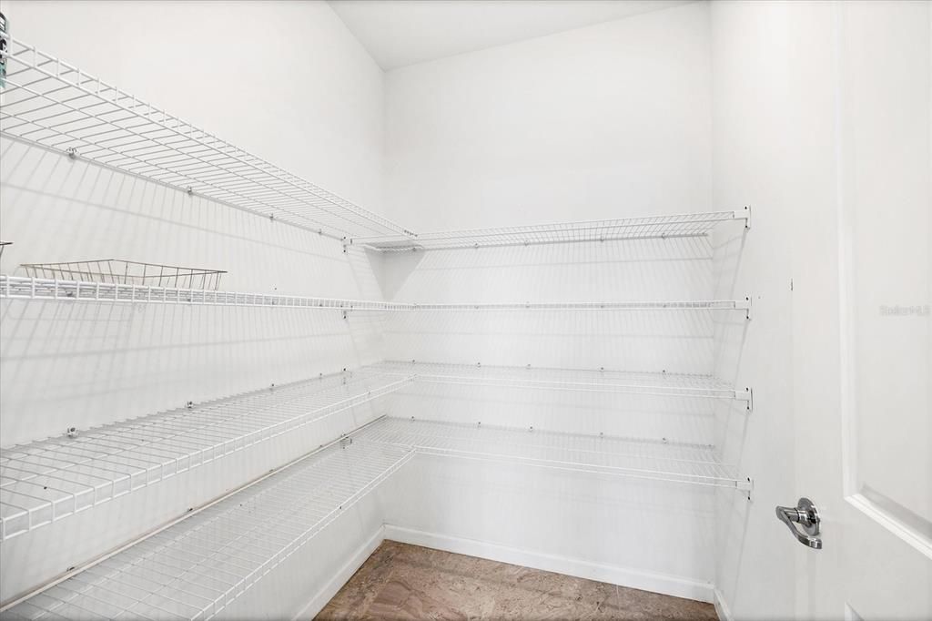 На продажу: $519,000 (2 спален, 2 ванн, 1948 Квадратных фут)