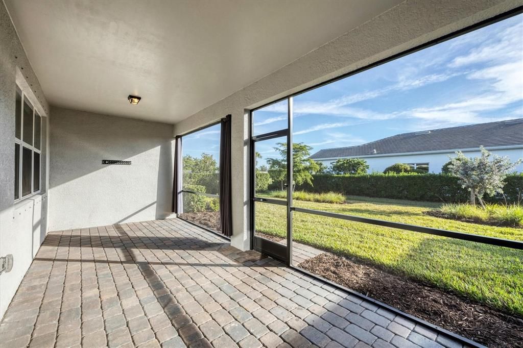 На продажу: $519,000 (2 спален, 2 ванн, 1948 Квадратных фут)