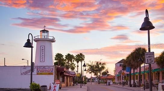 For Sale: $732,738 (3 beds, 3 baths, 2281 Square Feet)