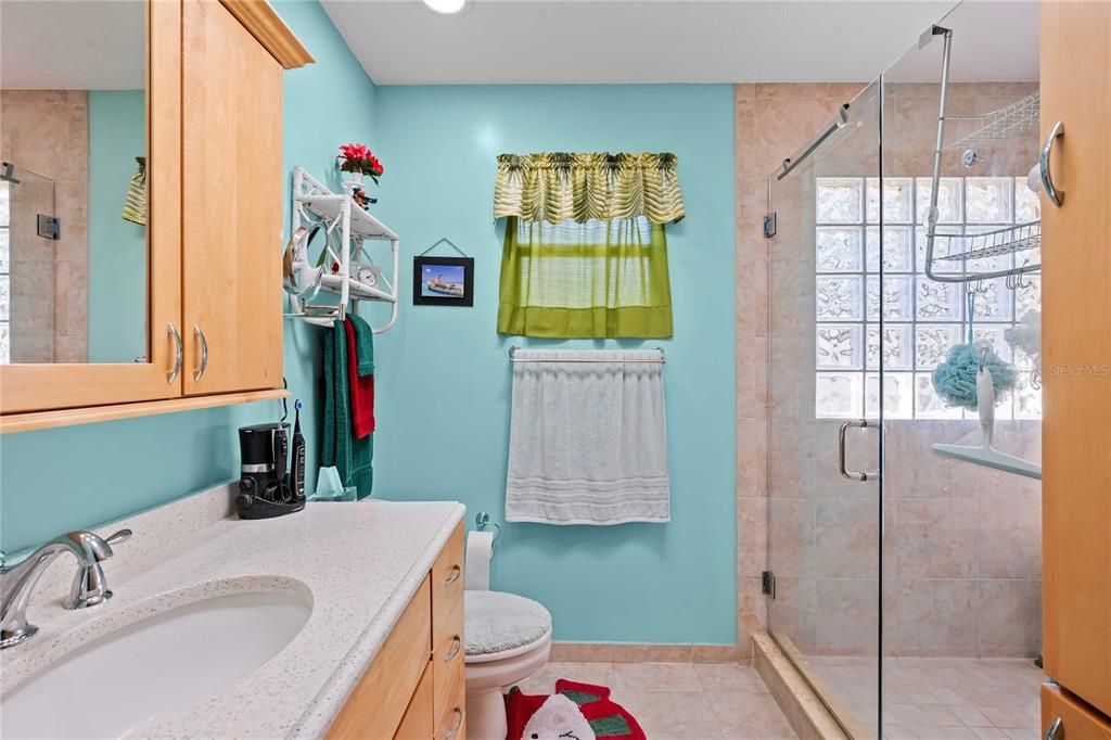 For Sale: $675,000 (3 beds, 2 baths, 1515 Square Feet)