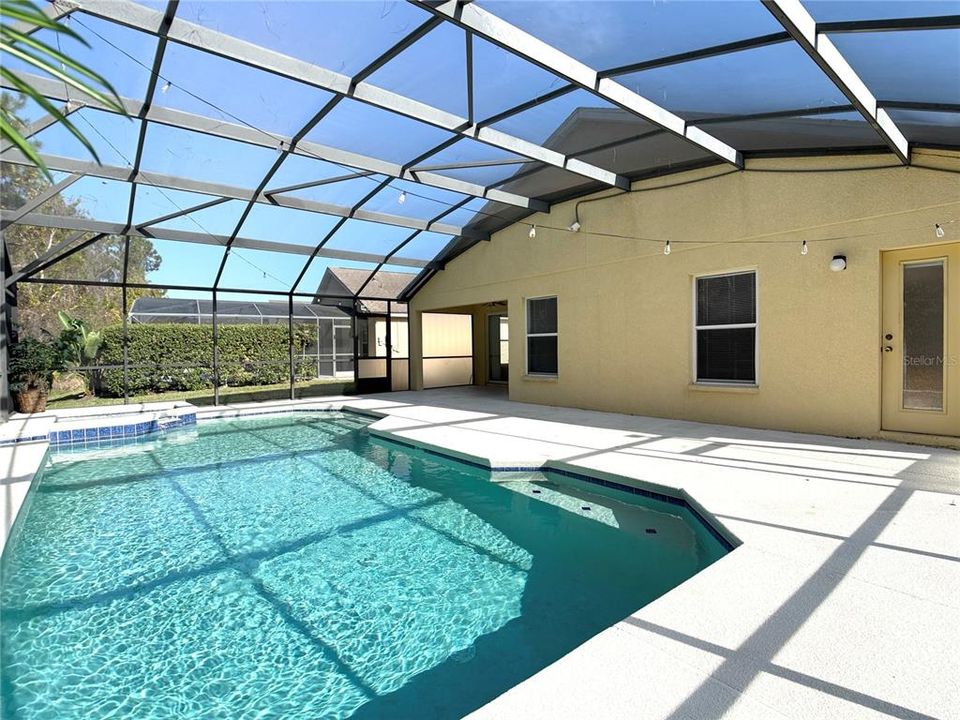 For Rent: $2,250 (4 beds, 3 baths, 1918 Square Feet)