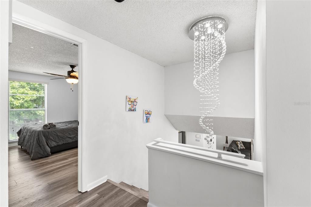 На продажу: $650,000 (4 спален, 2 ванн, 2324 Квадратных фут)