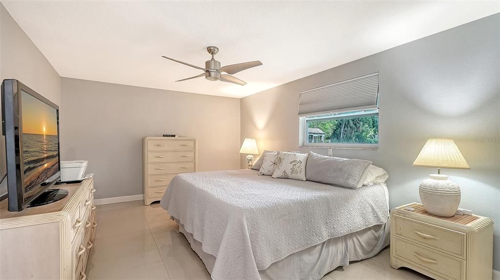 待售: $585,000 (3 贝兹, 2 浴室, 1703 平方英尺)