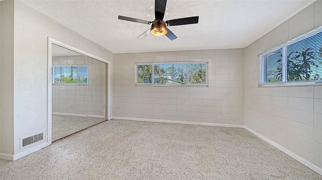 For Sale: $525,000 (4 beds, 3 baths, 2295 Square Feet)