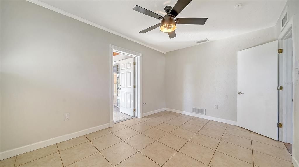 For Sale: $525,000 (4 beds, 3 baths, 2295 Square Feet)