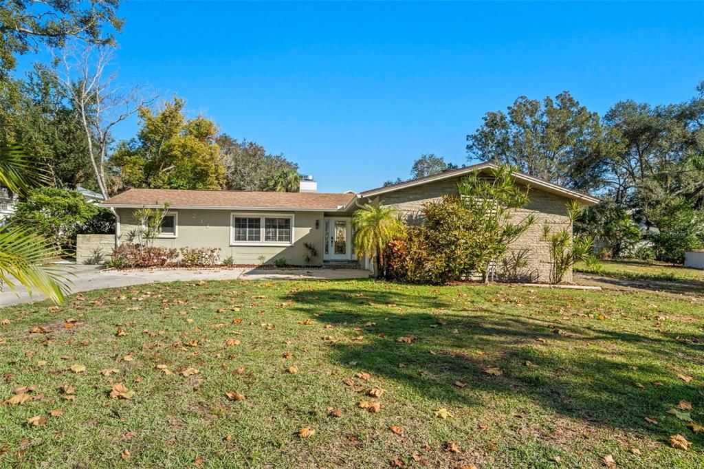 For Sale: $859,000 (4 beds, 2 baths, 2077 Square Feet)