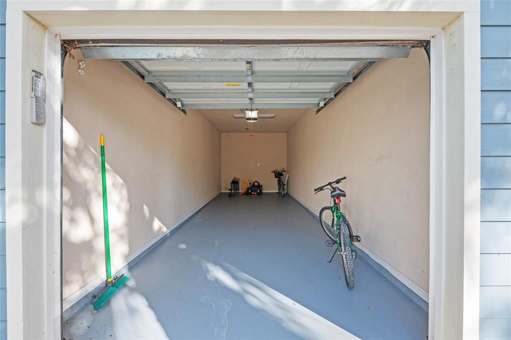 En Venta: $285,000 (3 camas, 2 baños, 1295 Pies cuadrados)