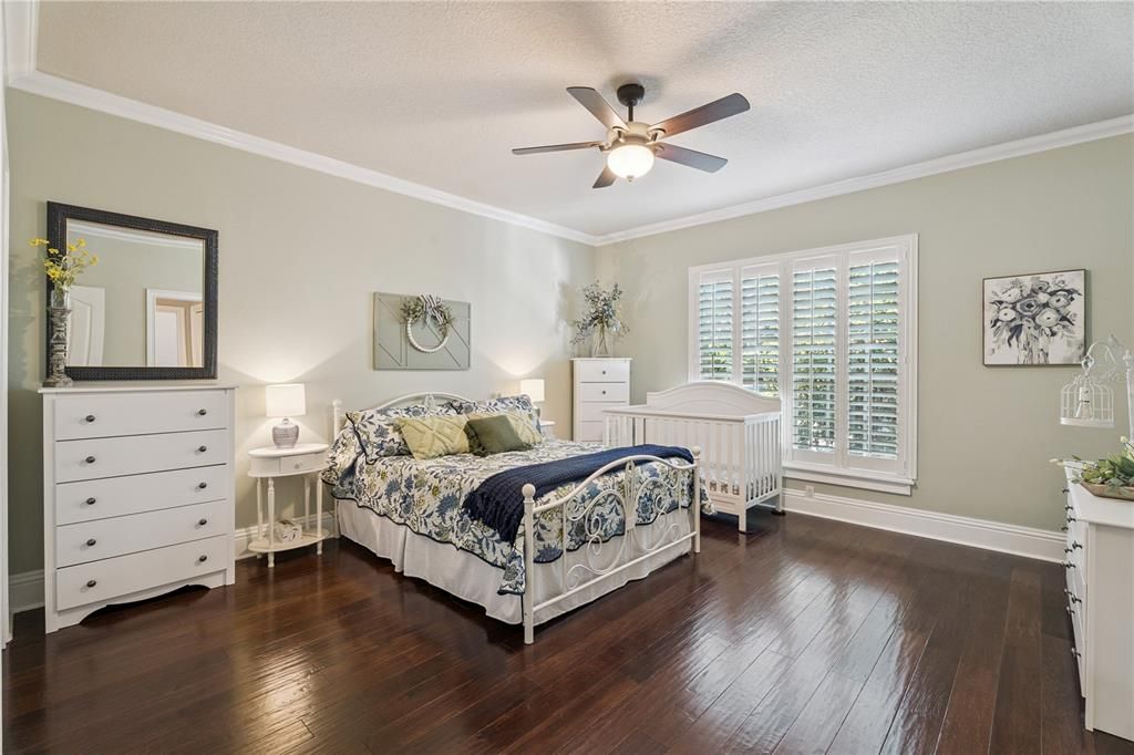 En Venta: $1,225,000 (4 camas, 4 baños, 3643 Pies cuadrados)