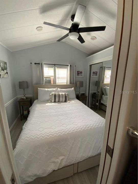 For Sale: $19,500 (1 beds, 1 baths, 432 Square Feet)