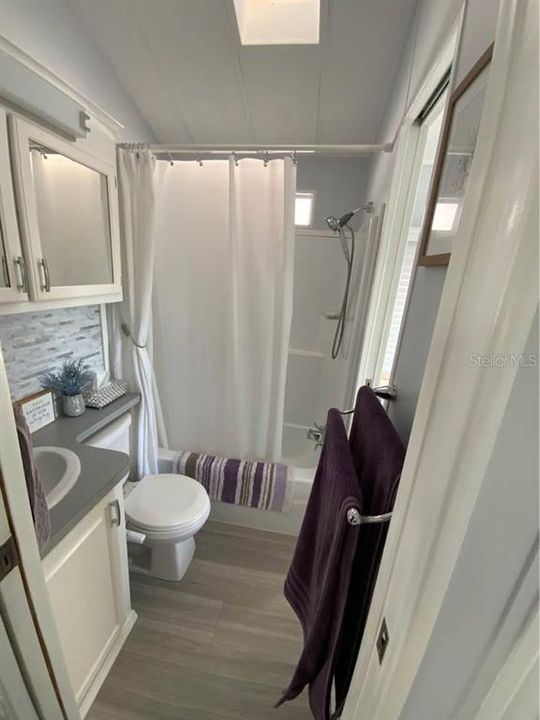 For Sale: $19,500 (1 beds, 1 baths, 432 Square Feet)