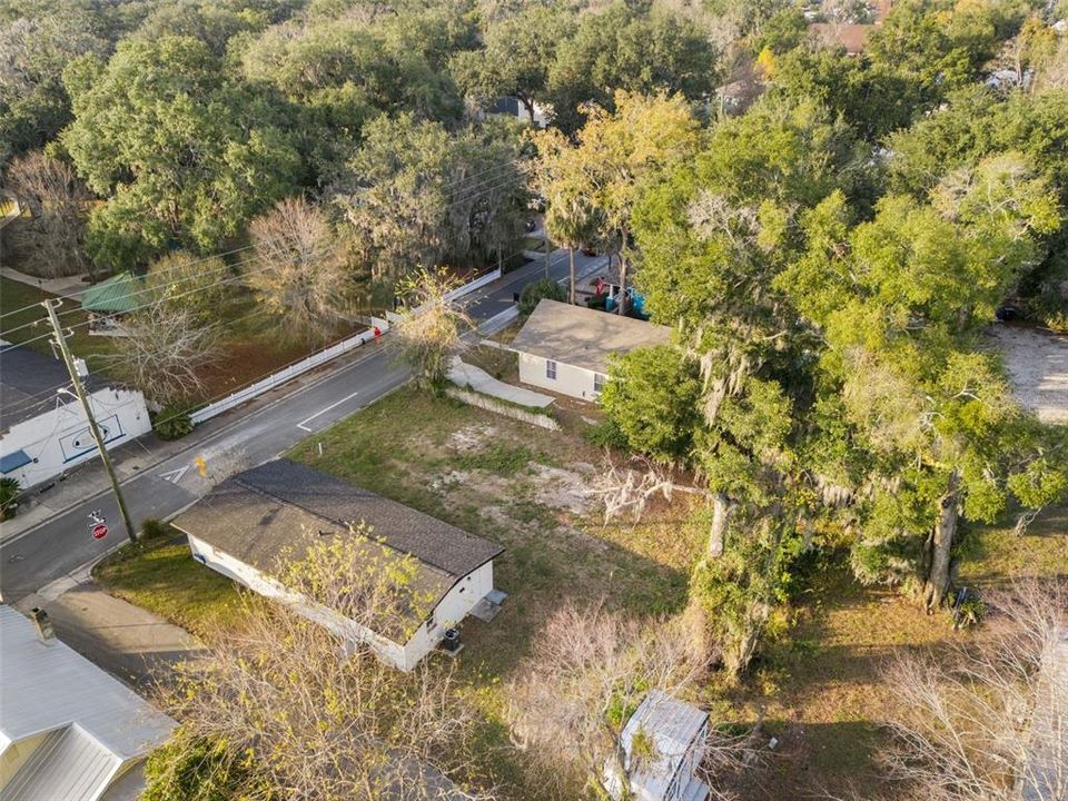 На продажу: $114,900 (0.12 acres)