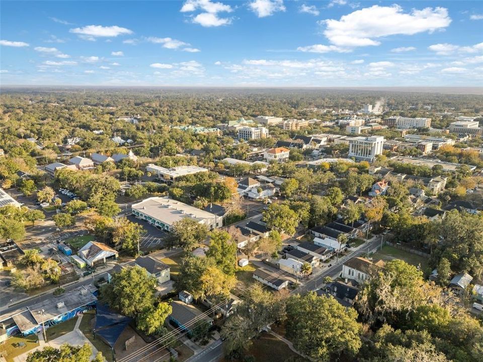 На продажу: $114,900 (0.12 acres)