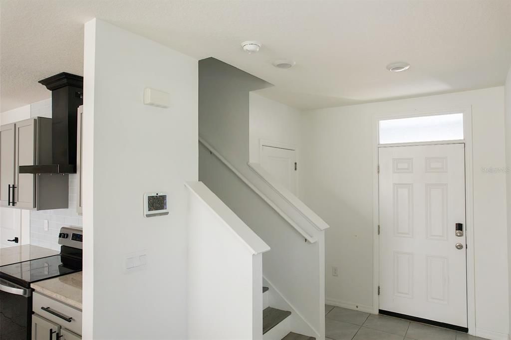 For Rent: $2,800 (4 beds, 2 baths, 2260 Square Feet)