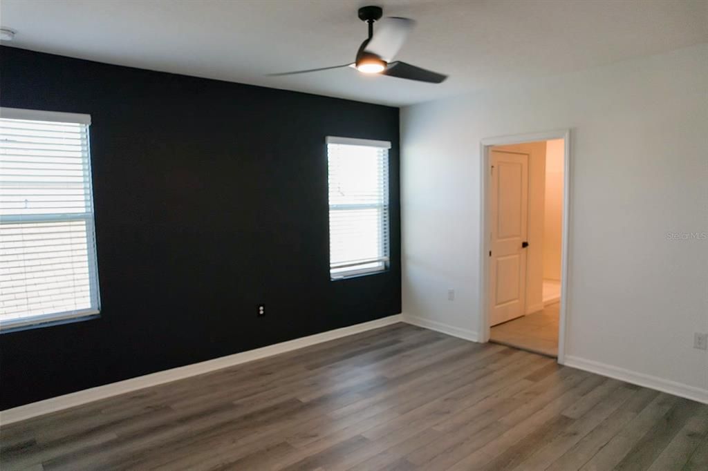 For Rent: $2,800 (4 beds, 2 baths, 2260 Square Feet)