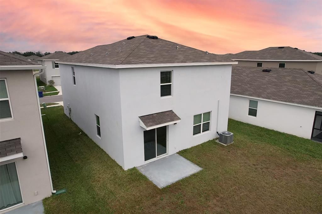 For Rent: $2,800 (4 beds, 2 baths, 2260 Square Feet)