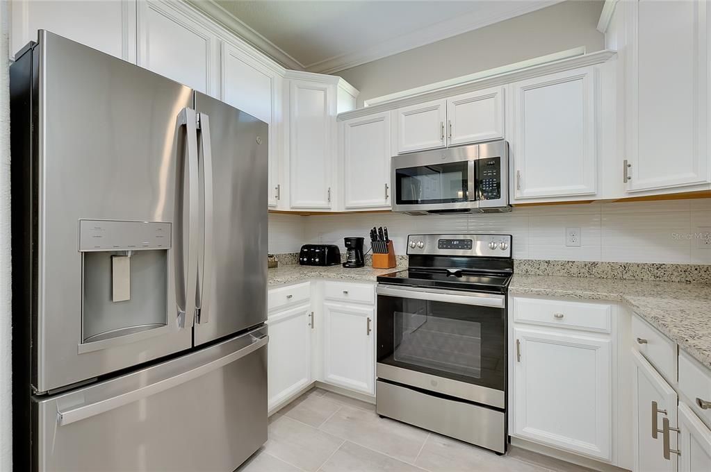 На продажу: $440,000 (2 спален, 2 ванн, 1568 Квадратных фут)