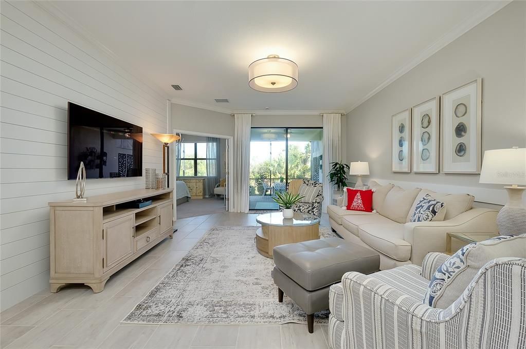 На продажу: $440,000 (2 спален, 2 ванн, 1568 Квадратных фут)