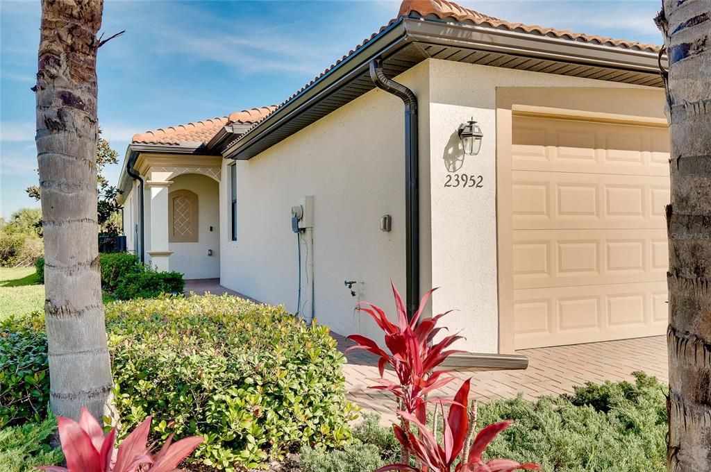 На продажу: $440,000 (2 спален, 2 ванн, 1568 Квадратных фут)