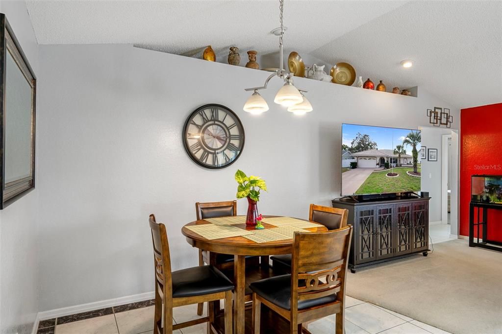 For Sale: $375,000 (3 beds, 2 baths, 1956 Square Feet)