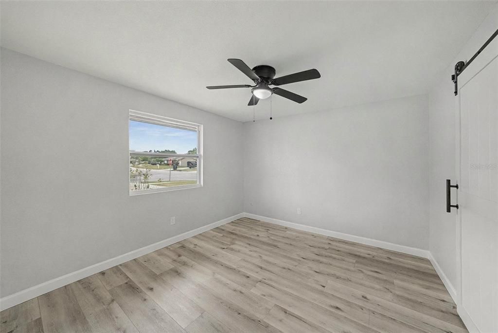 En Venta: $449,000 (3 camas, 2 baños, 1200 Pies cuadrados)