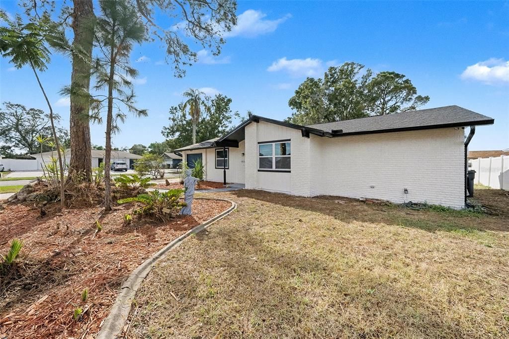 En Venta: $449,000 (3 camas, 2 baños, 1200 Pies cuadrados)