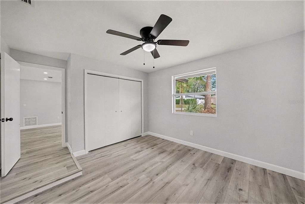 En Venta: $449,000 (3 camas, 2 baños, 1200 Pies cuadrados)