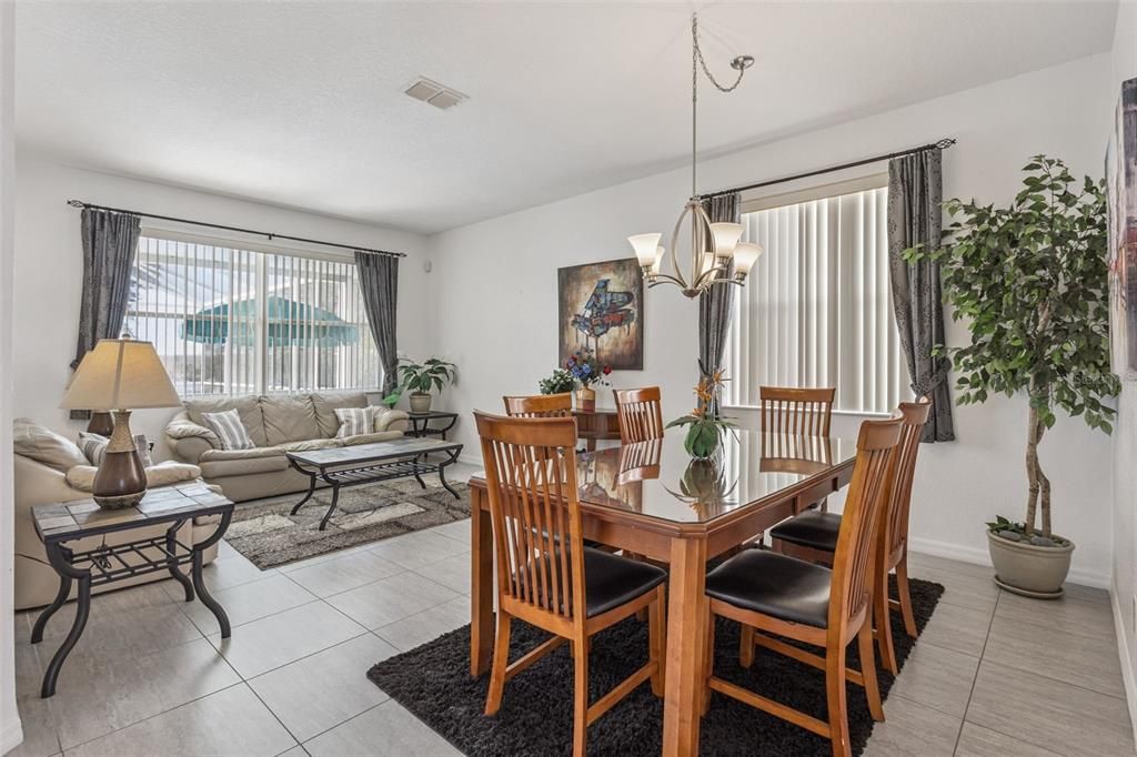 For Sale: $449,999 (5 beds, 3 baths, 2381 Square Feet)