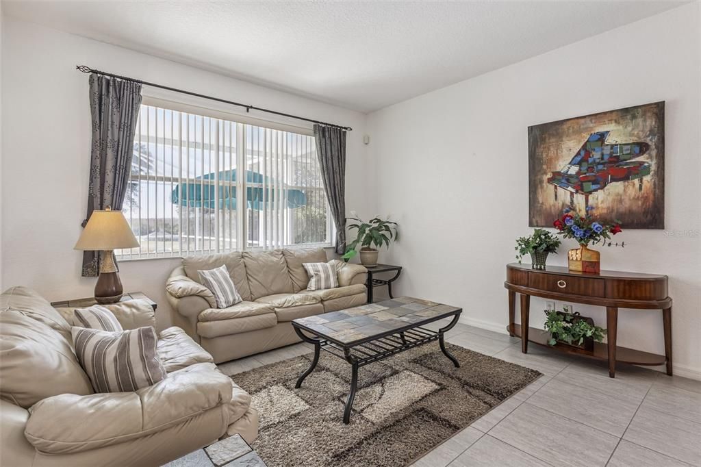 For Sale: $449,999 (5 beds, 3 baths, 2381 Square Feet)